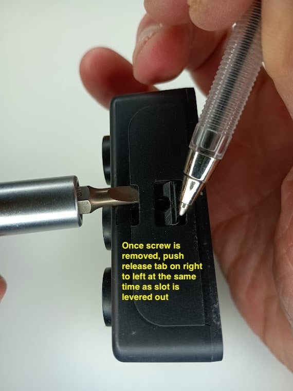 KA_Keypad_-_Battery_Replacement_2